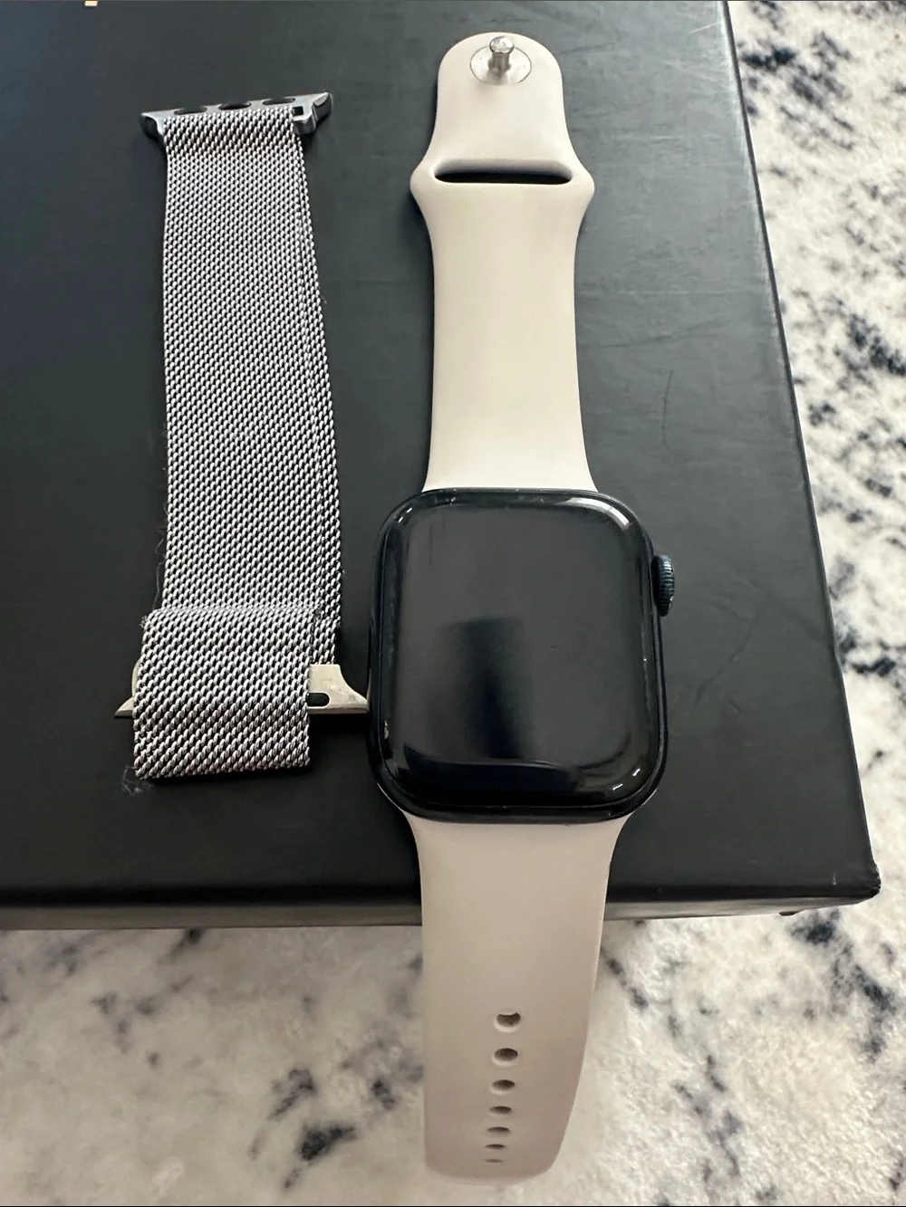 Apple Watch 8 Gen smartwatch with Cream Color Sport Band & Silver Milanese Loop
